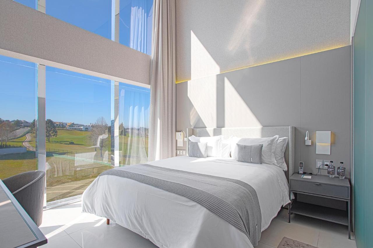 Suryaa Hotel Pinhais, Curio Collection By Hilton ภายนอก รูปภาพ