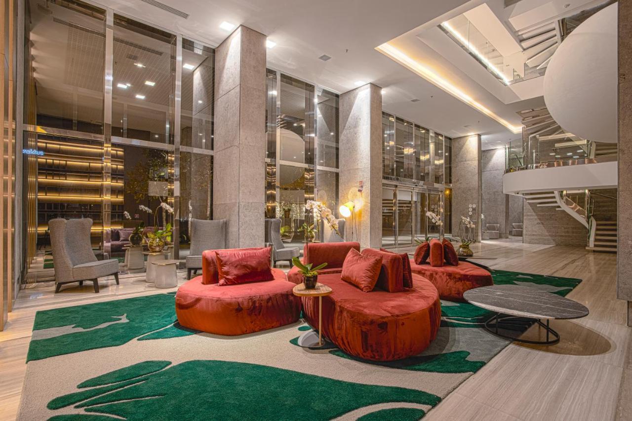Suryaa Hotel Pinhais, Curio Collection By Hilton ภายนอก รูปภาพ
