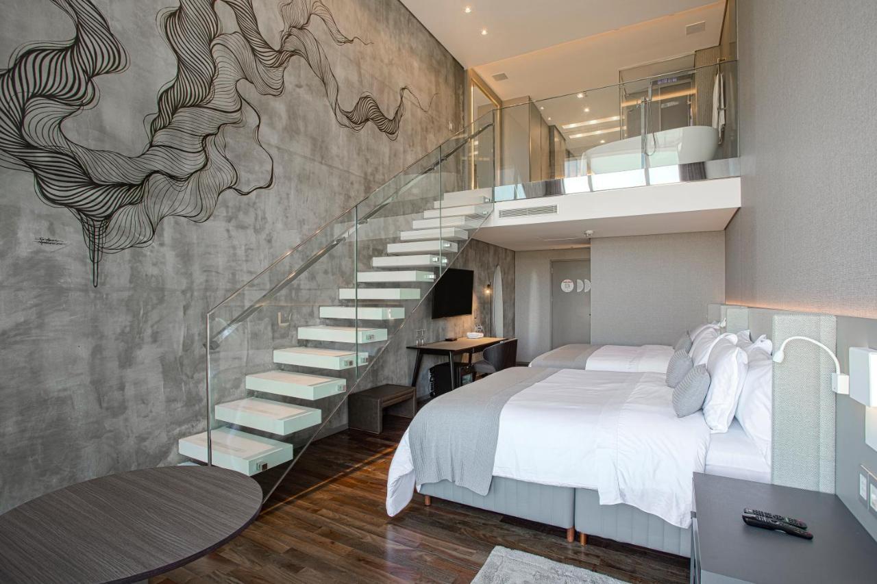 Suryaa Hotel Pinhais, Curio Collection By Hilton ภายนอก รูปภาพ
