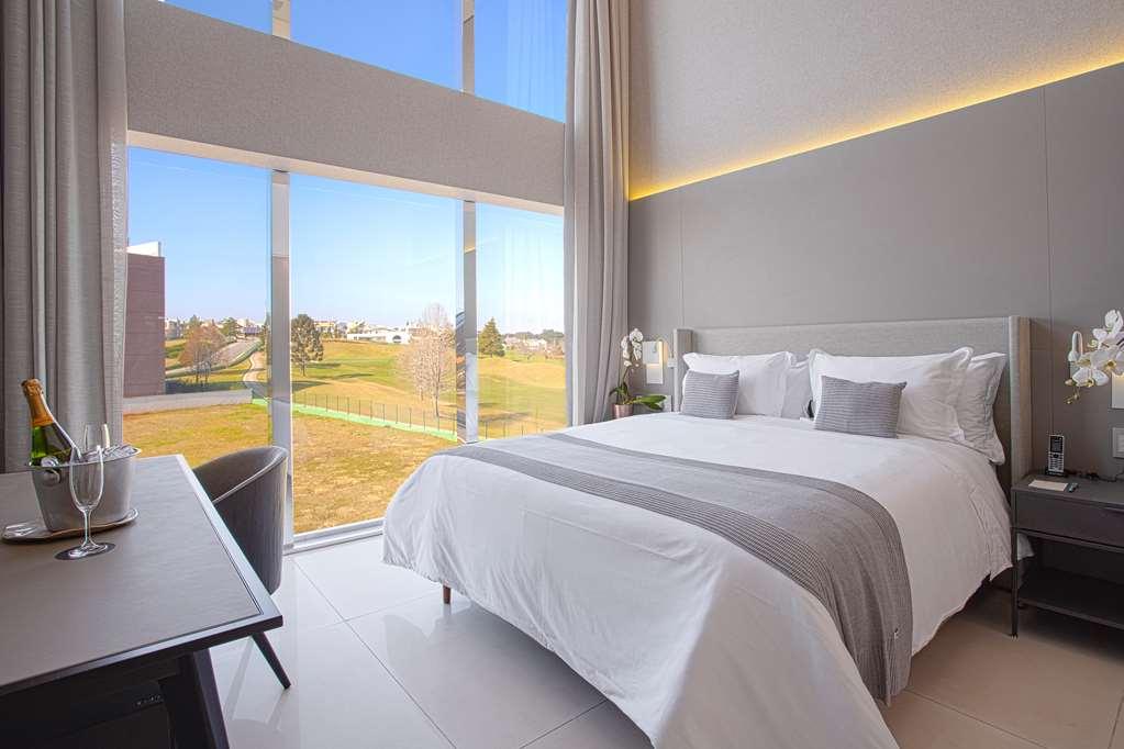 Suryaa Hotel Pinhais, Curio Collection By Hilton ห้อง รูปภาพ